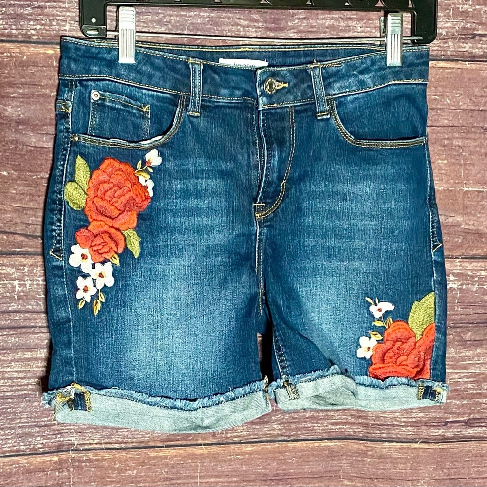 Kensie Jeans Floral Shorts